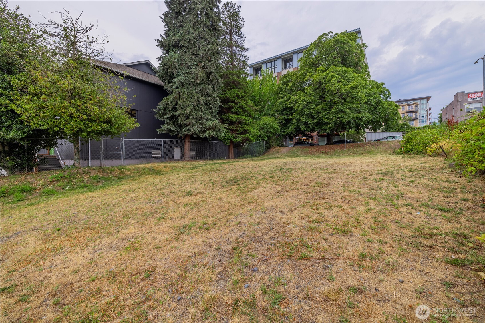 1137 Fawcett Avenue Property Photo 6