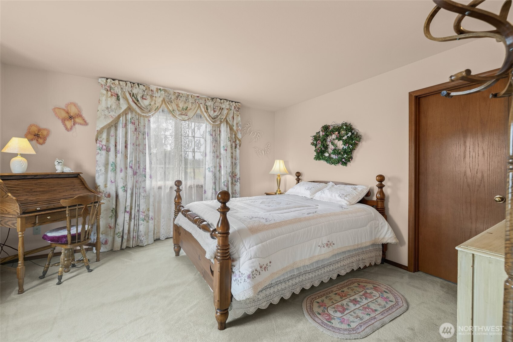 1049 Burchell Road Property Photo 23