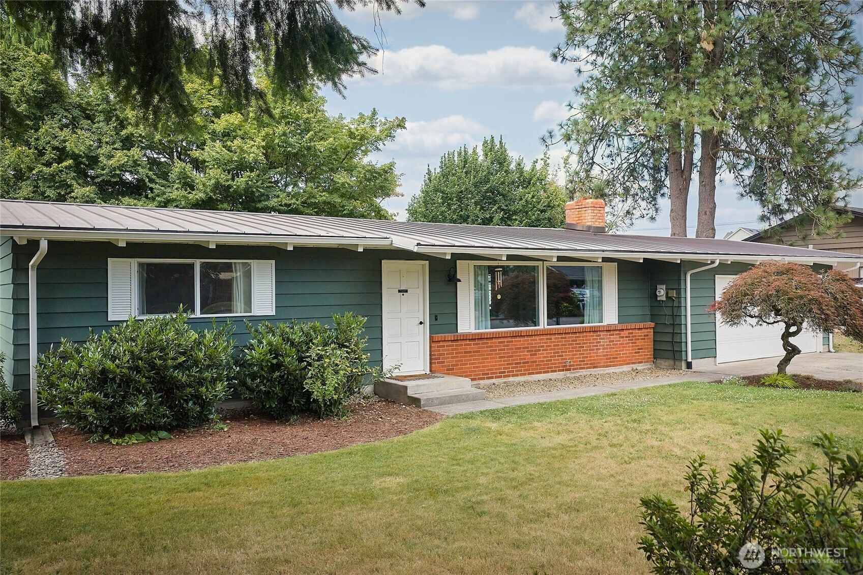 140 Cherry Blossom Lane Property Photo 3