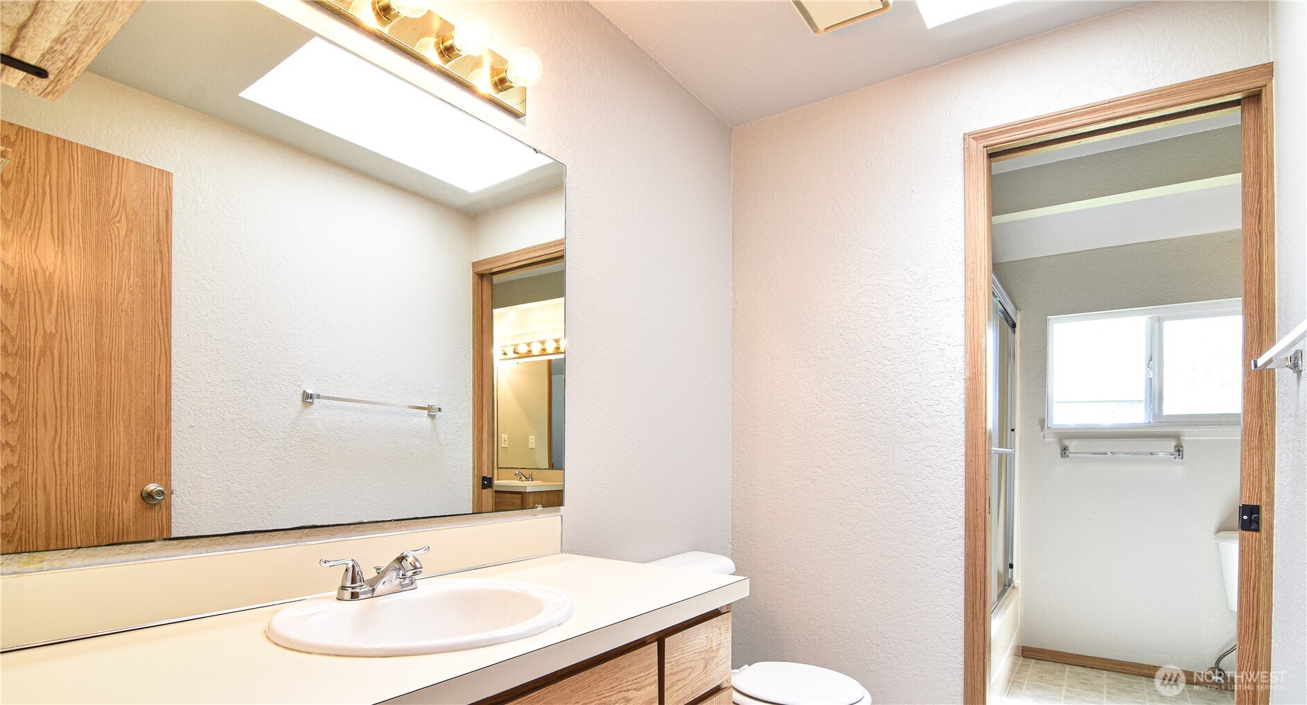 1414 128th Drive Property Photo 6