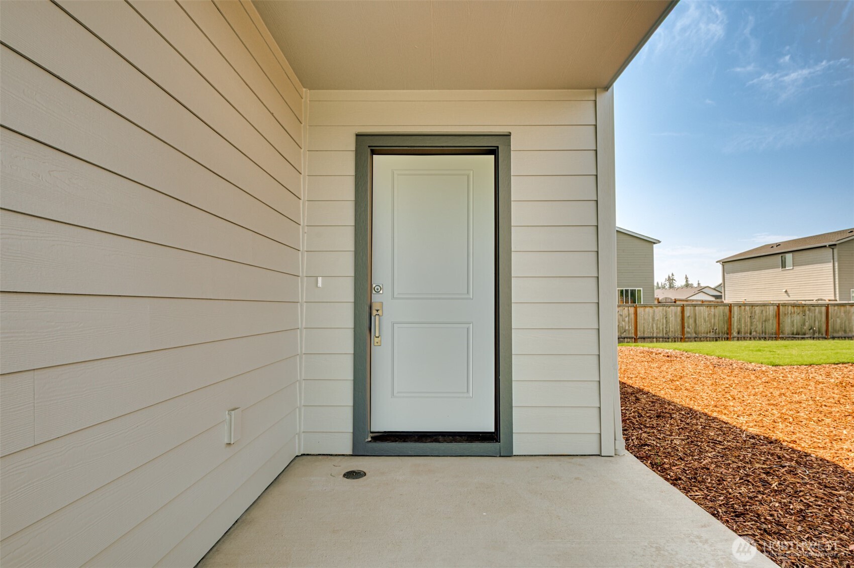 2016 Henderson Way Property Photo 2