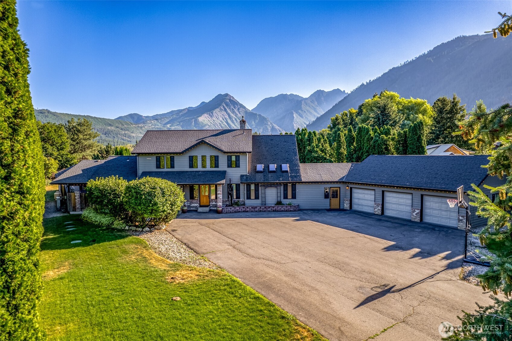 77 Joyful Place Property Photo 3