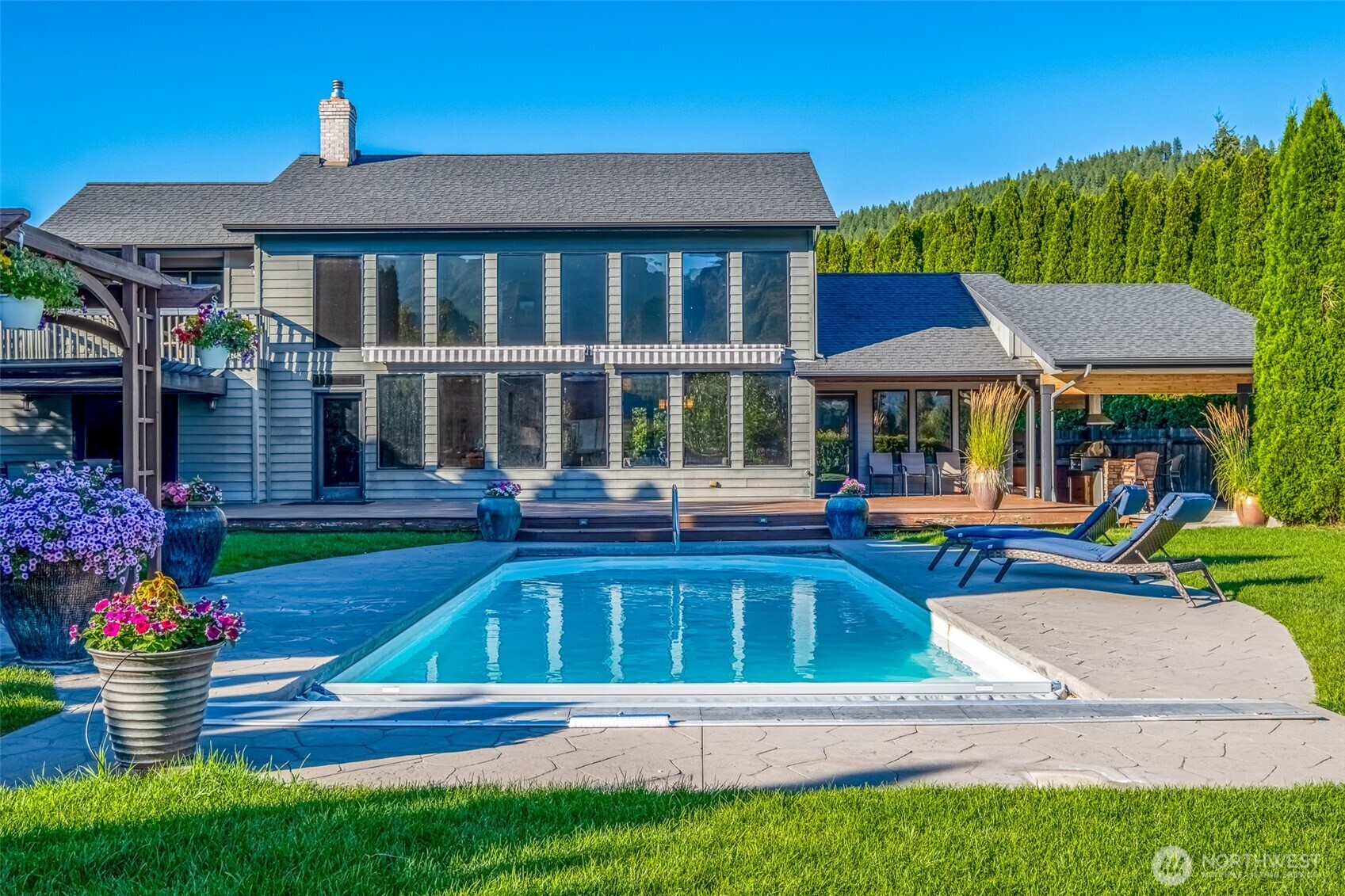 77 Joyful Place Property Photo 4