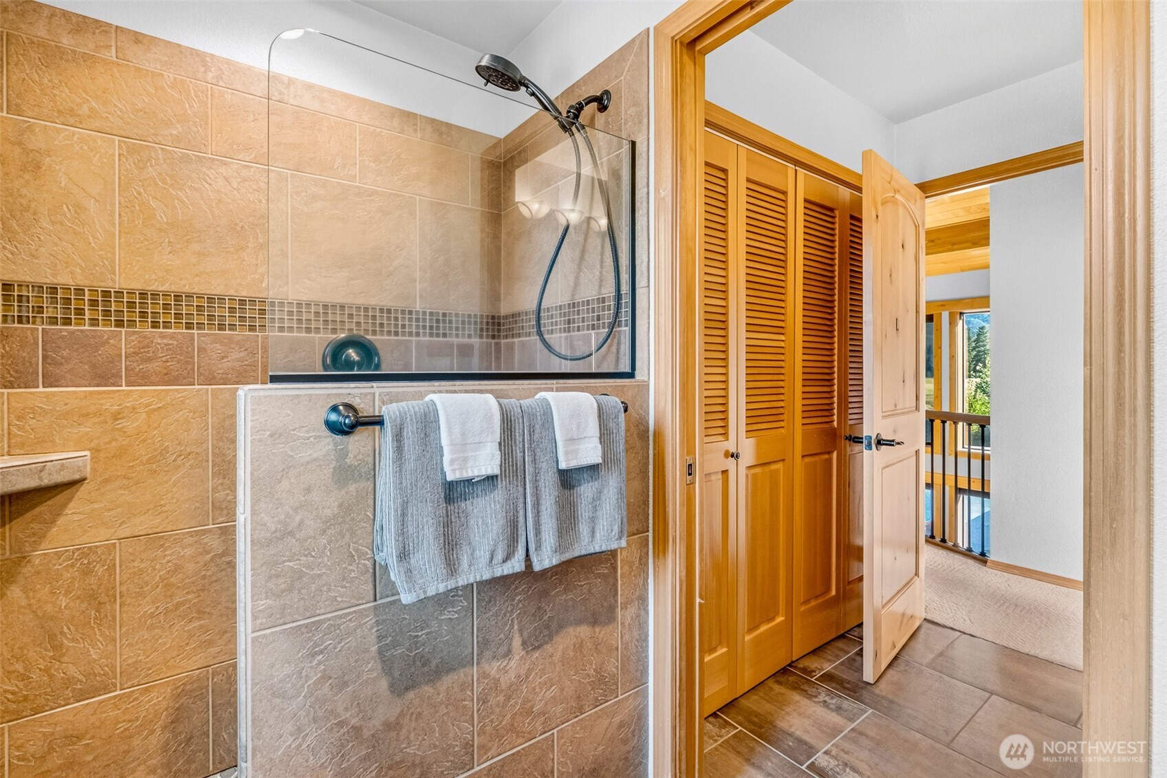 77 Joyful Place Property Photo 28