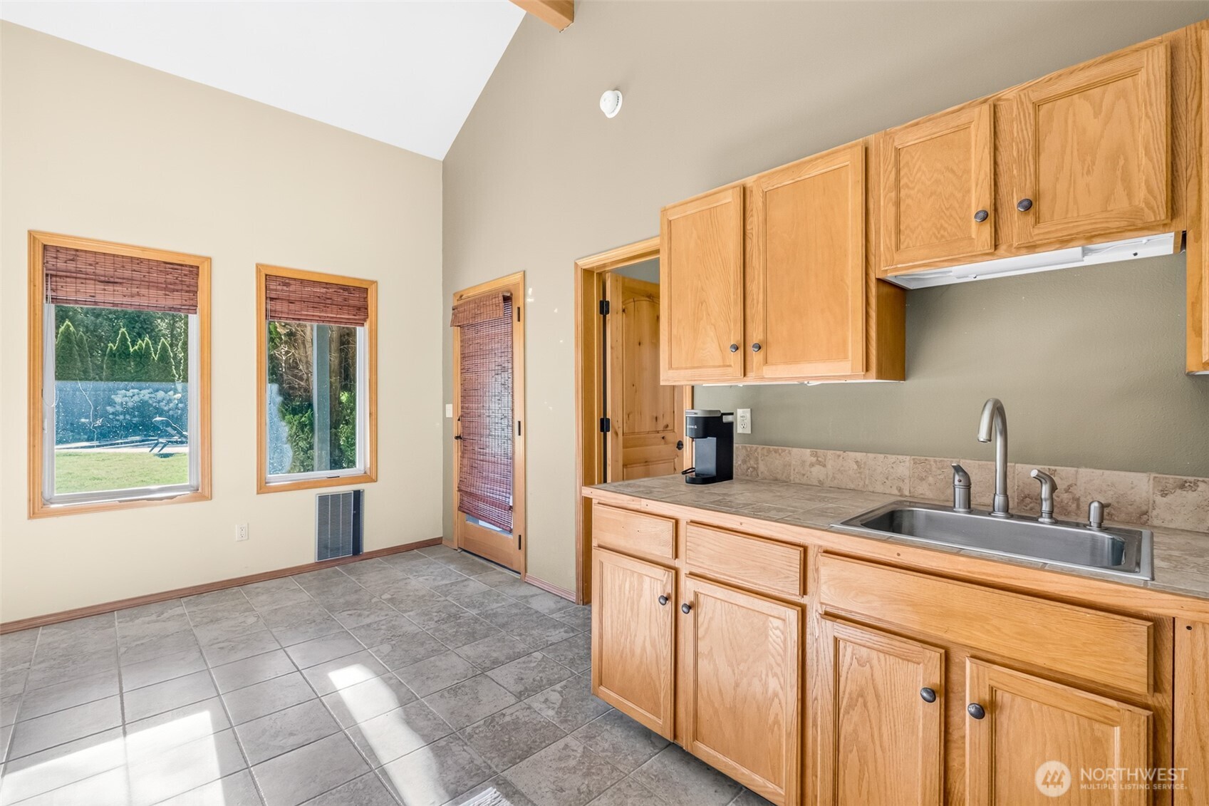 77 Joyful Place Property Photo 40