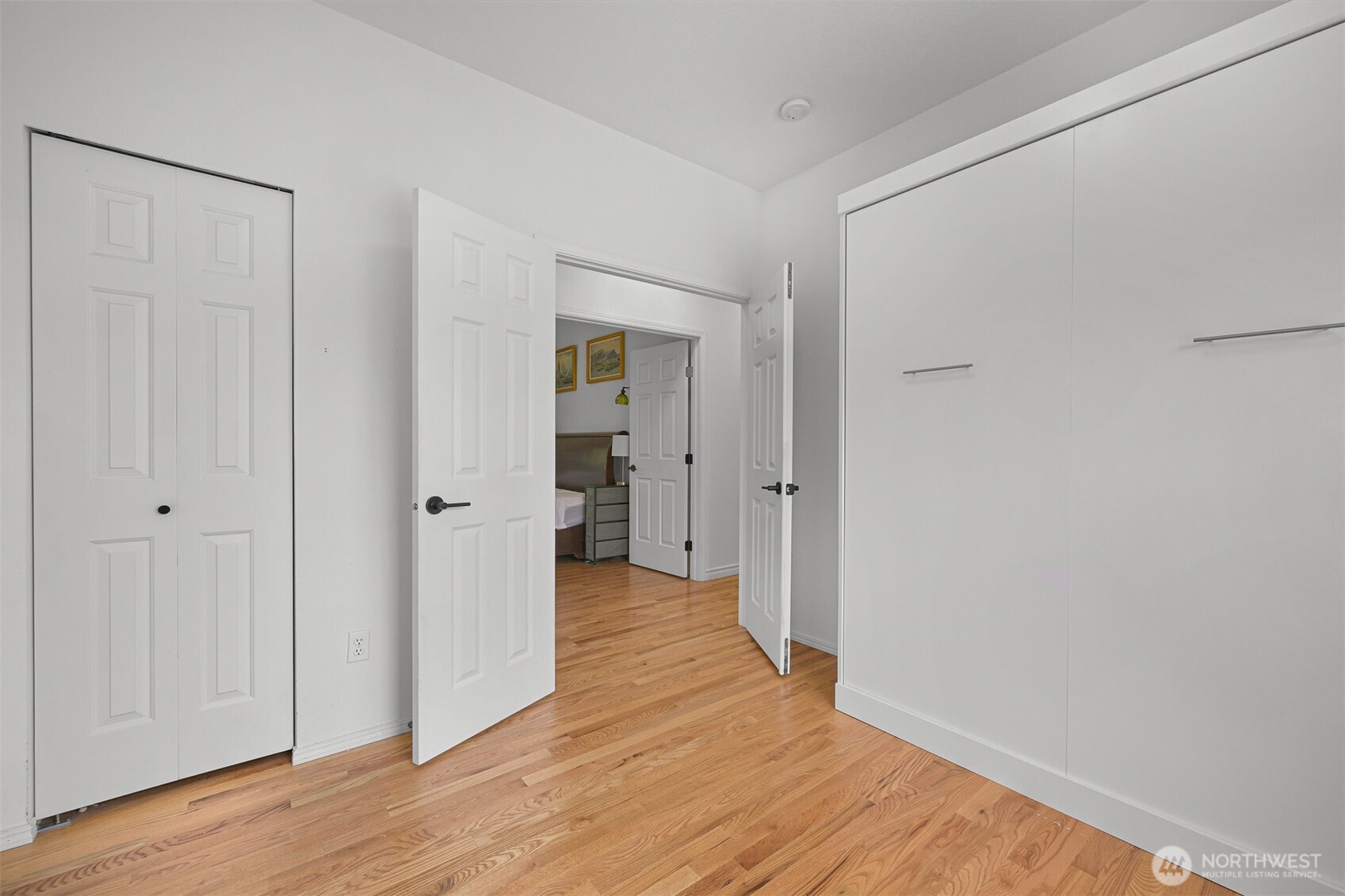 912 S Hills Drive Property Photo 18