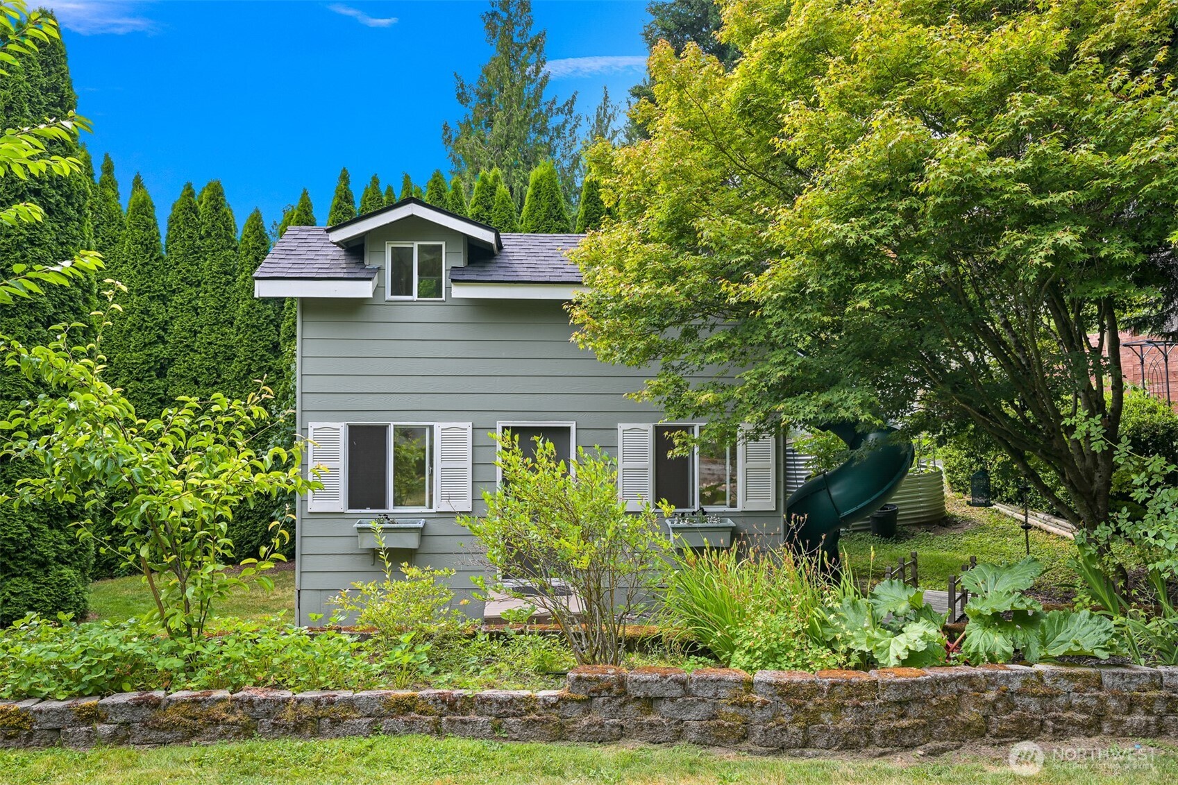912 S Hills Drive Property Photo 30