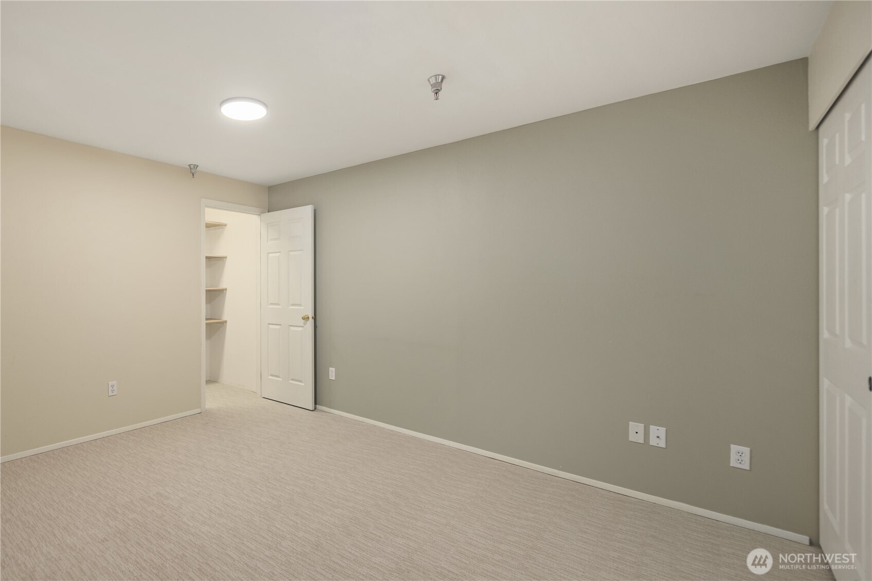 12440 Ne 7th Place Property Photo 20