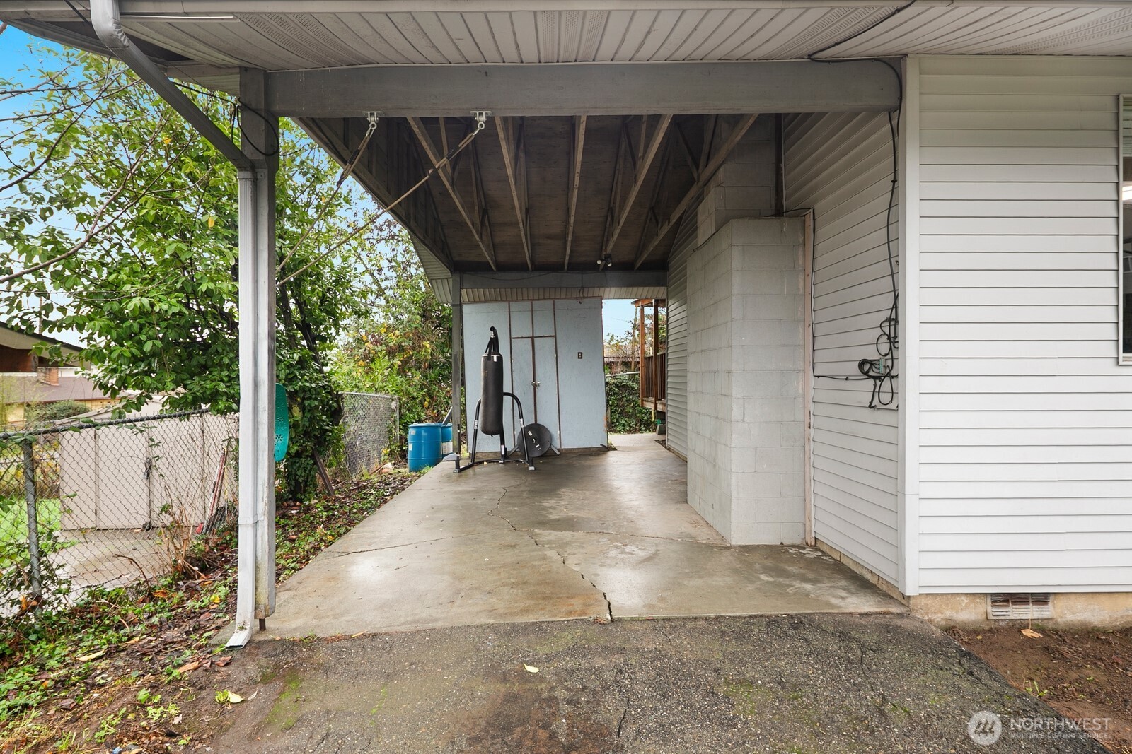 7537 44th Avenue Property Photo 17