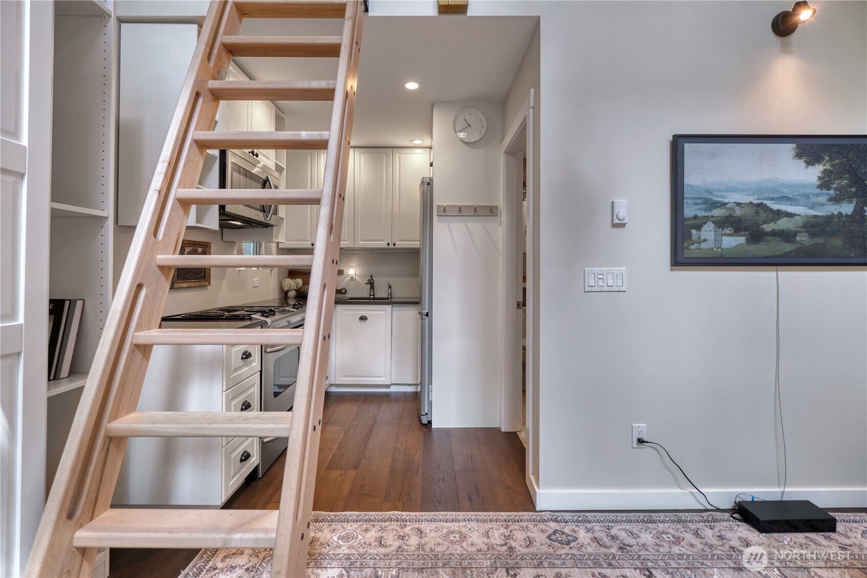 256 Windsor Drive Property Photo 13