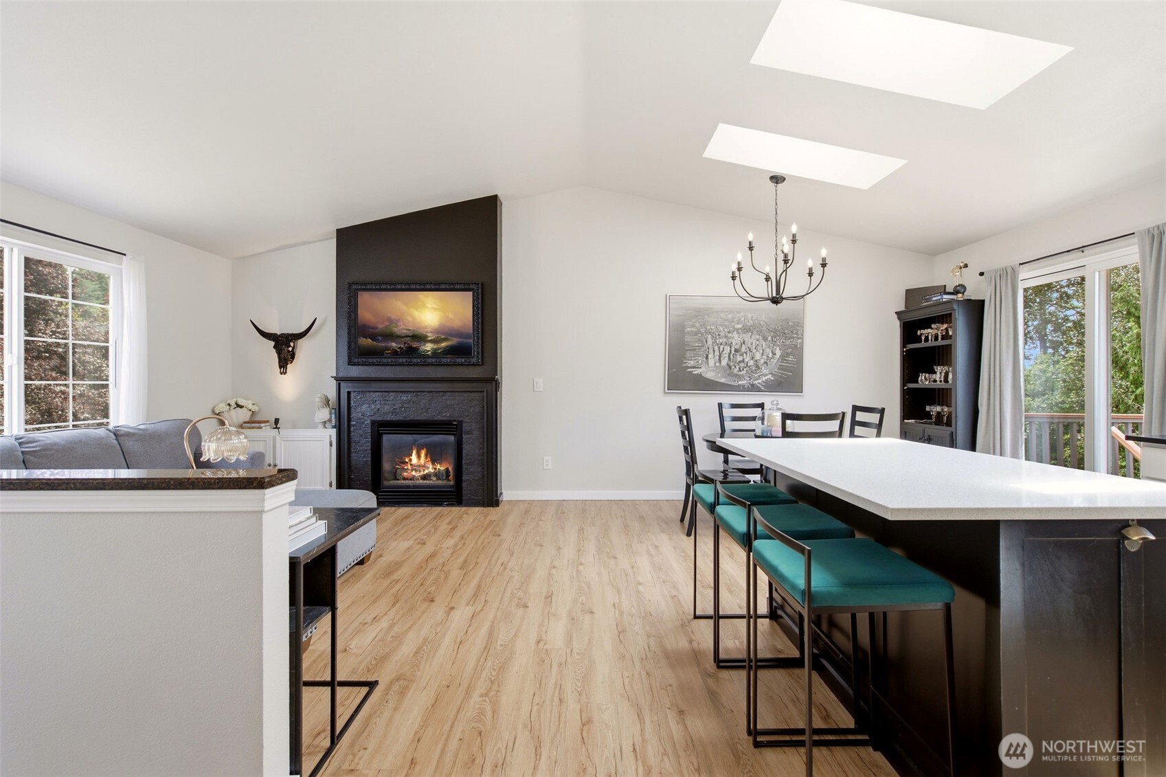 1102 20th Street Property Photo 6