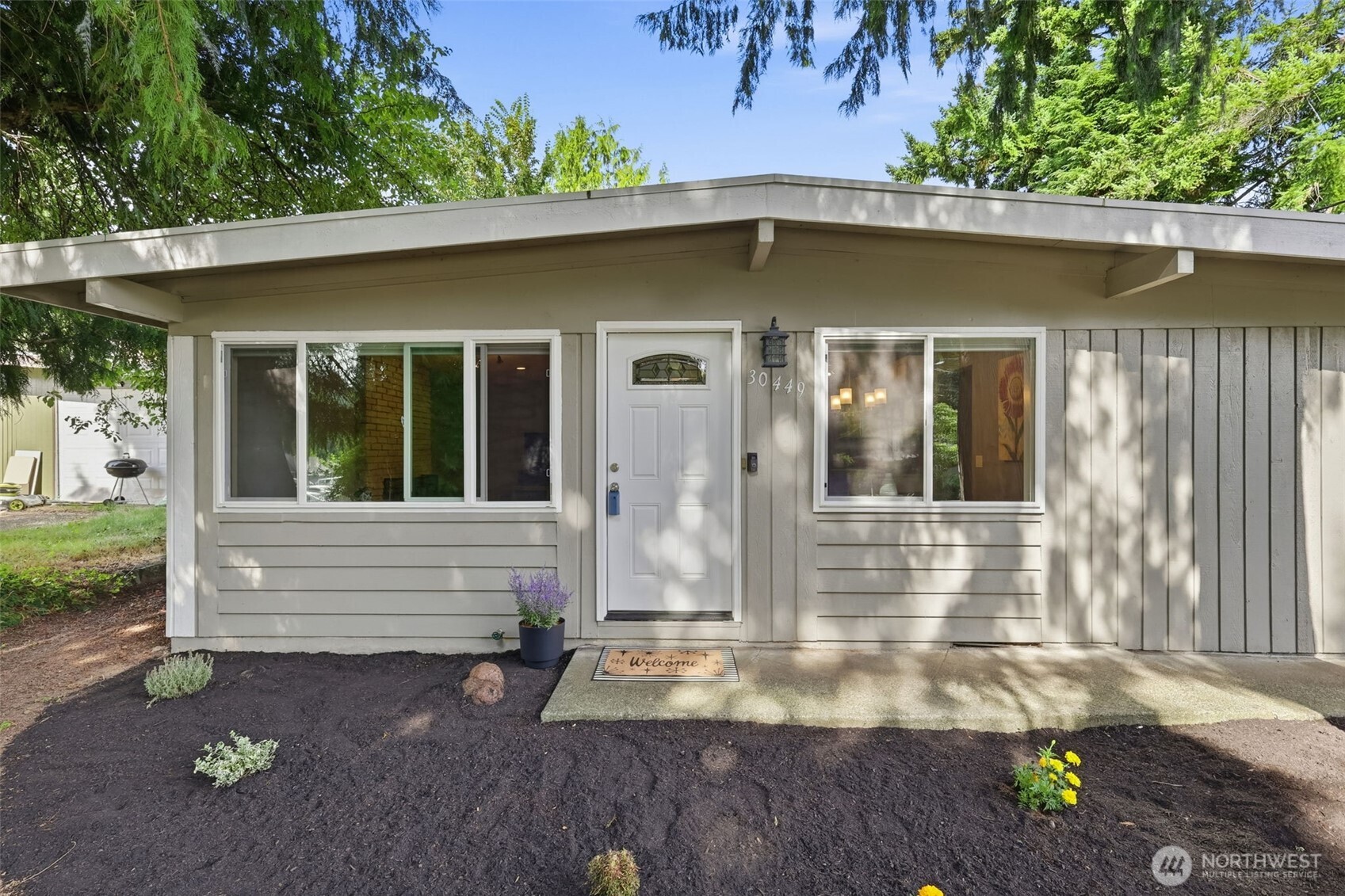 30449 2nd Avenue Property Photo 4