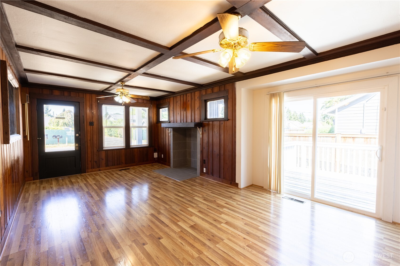 1036 110th Street Property Photo 6