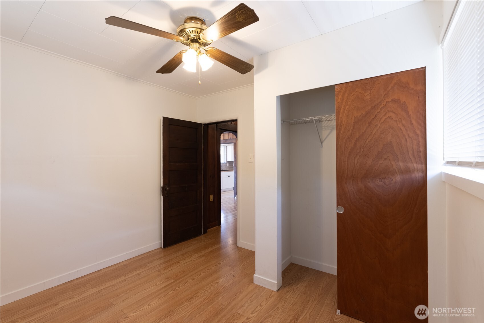 1036 110th Street Property Photo 10