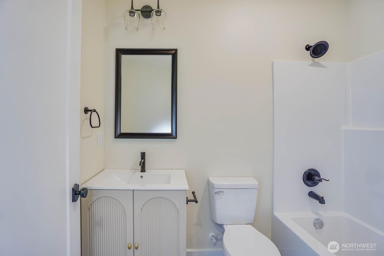 324 Champion Road Property Photo 12