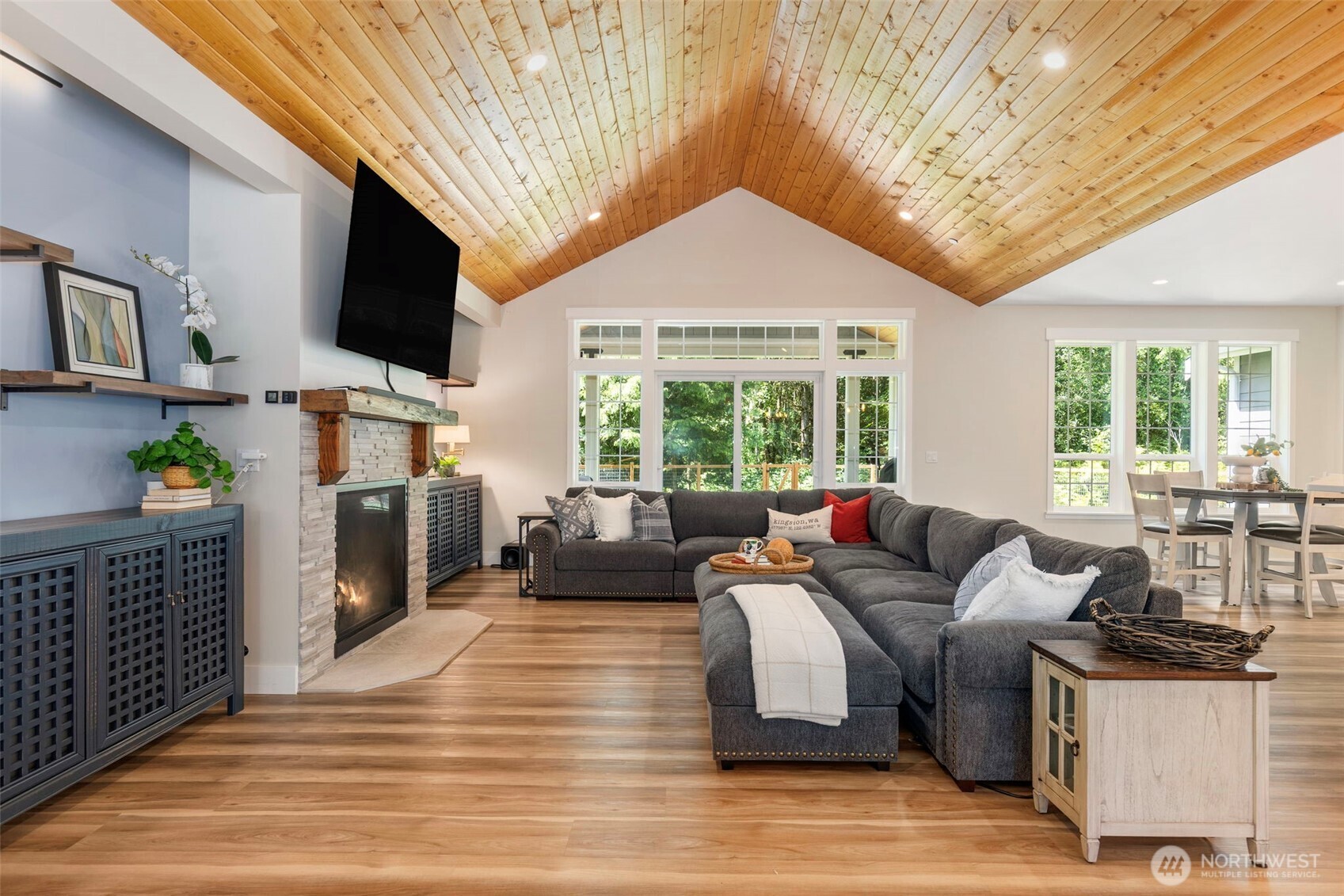 29513 Parcells Road Property Photo 8