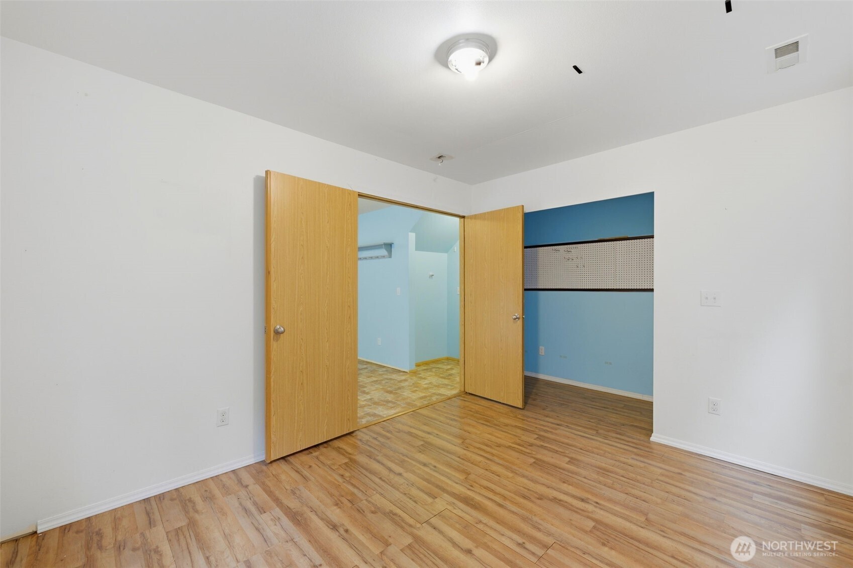 21284 Brevik Place Property Photo 11