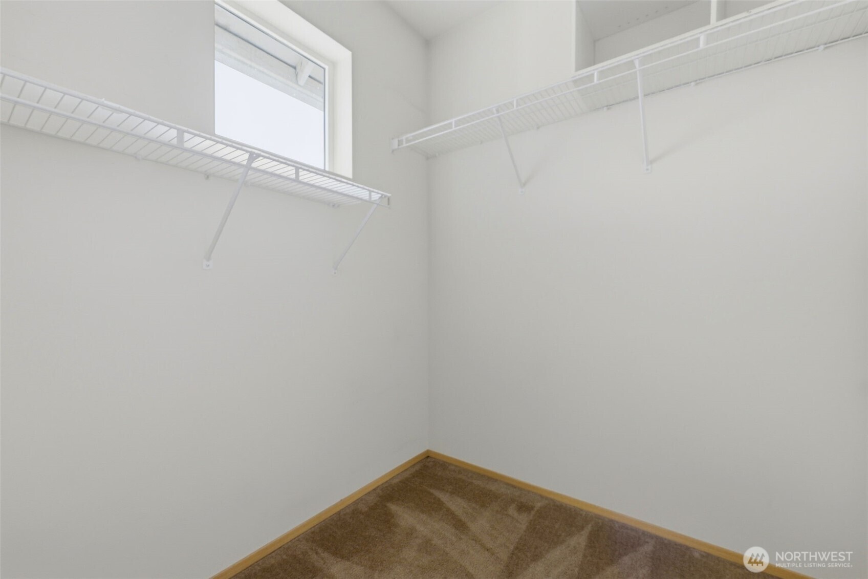 21284 Brevik Place Property Photo 17