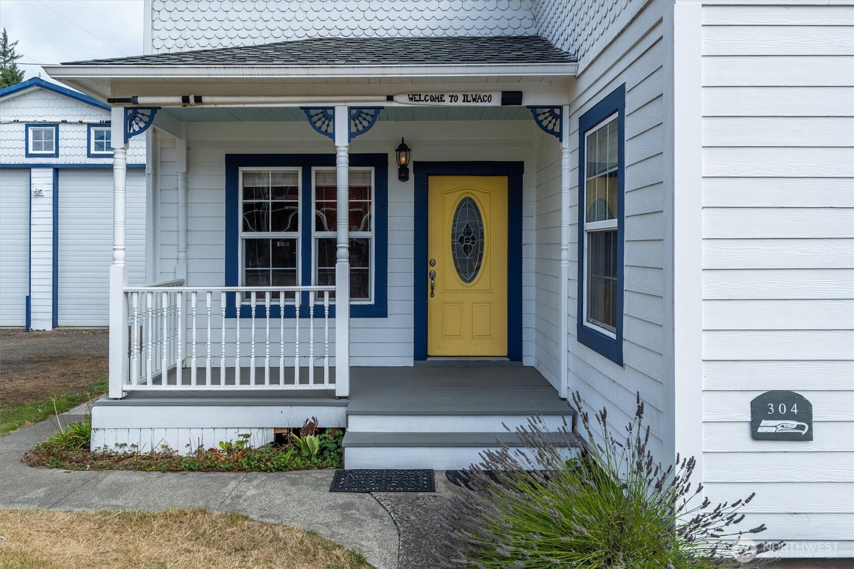 304 Spruce Street Property Photo 3