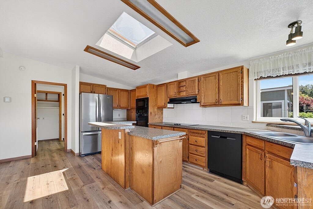 1402 22nd Street 546 Property Photo 5
