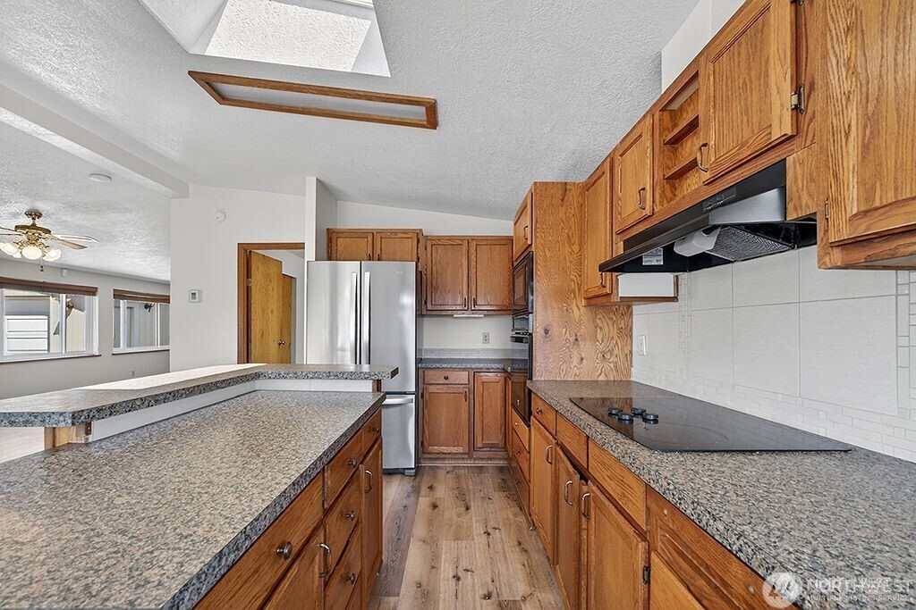 1402 22nd Street 546 Property Photo 6