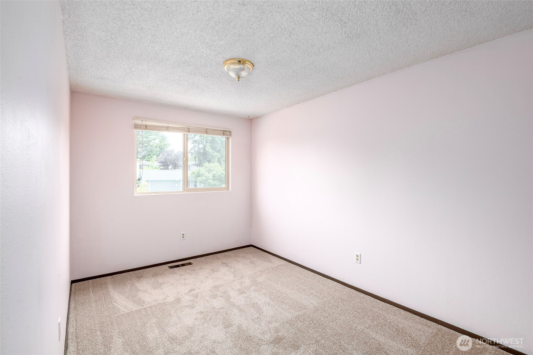 30031 45th Place Property Photo 23