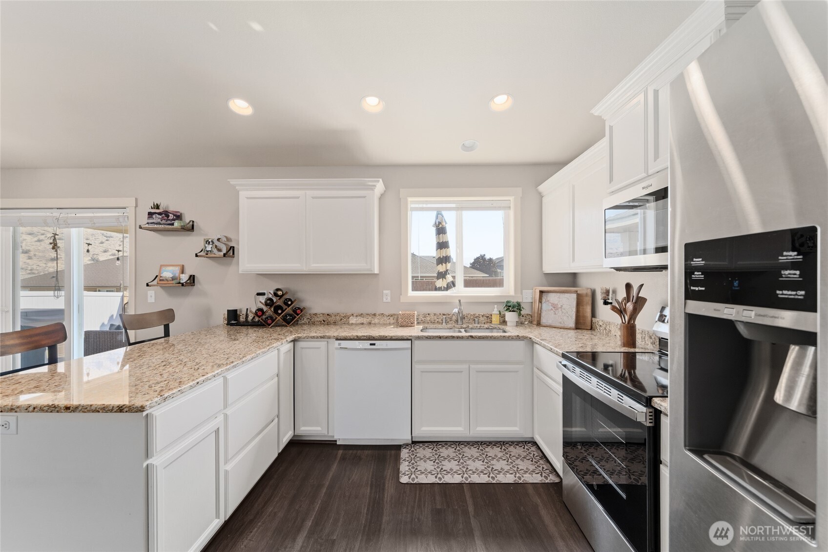 434 N Wilson Street Property Photo 4