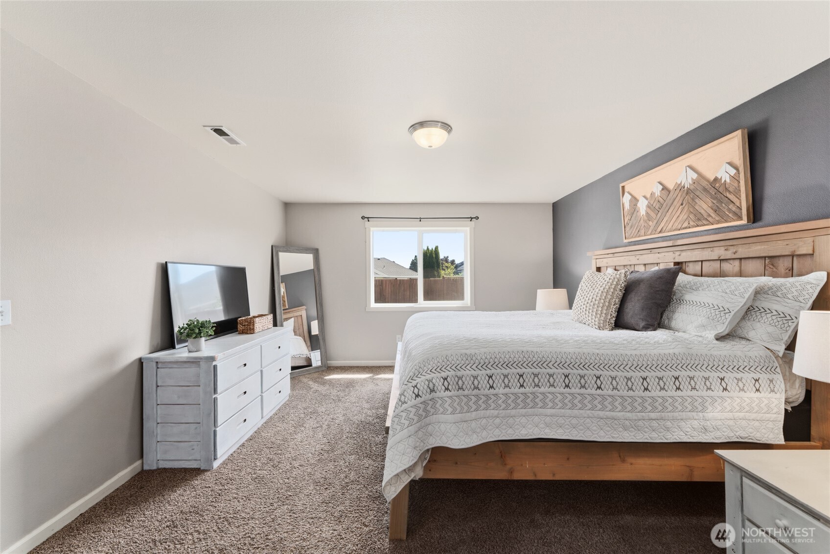 434 N Wilson Street Property Photo 14