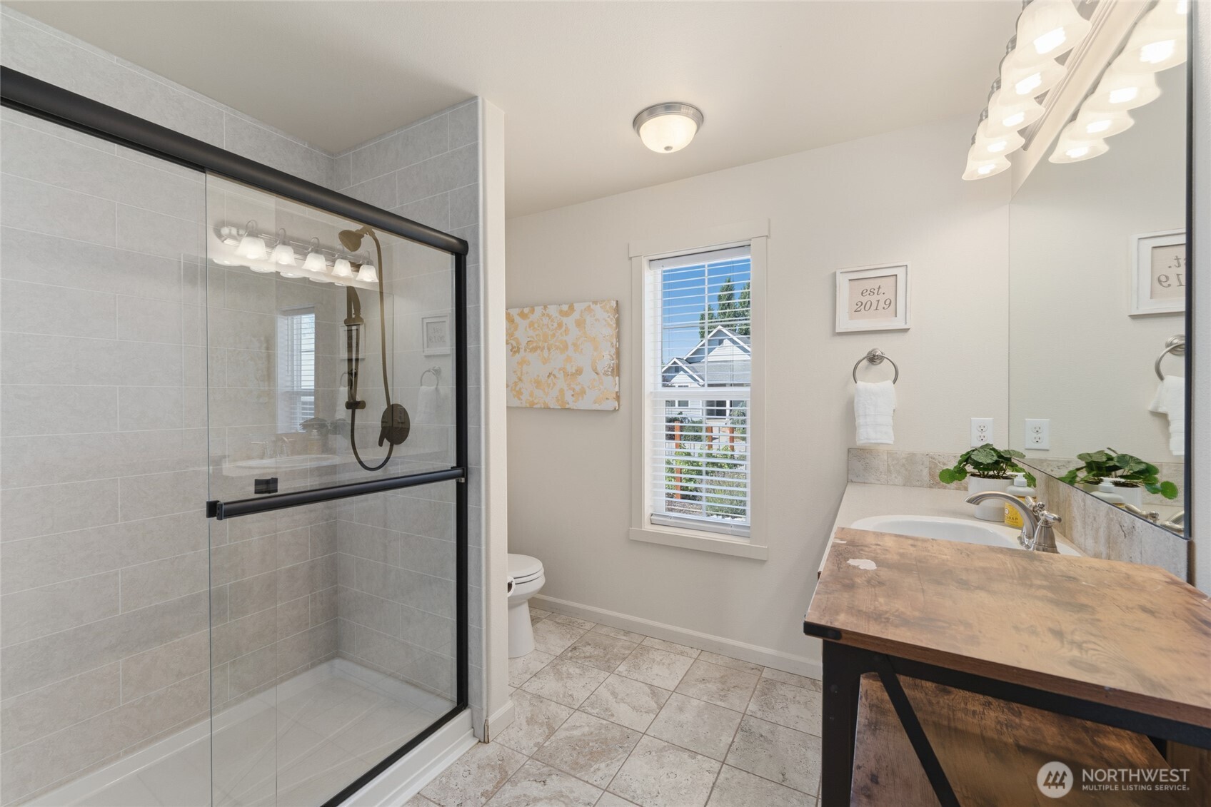 434 N Wilson Street Property Photo 18