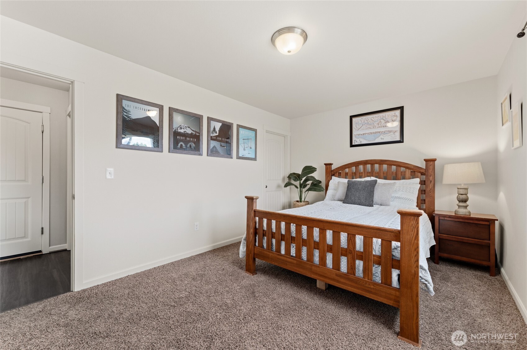 434 N Wilson Street Property Photo 19