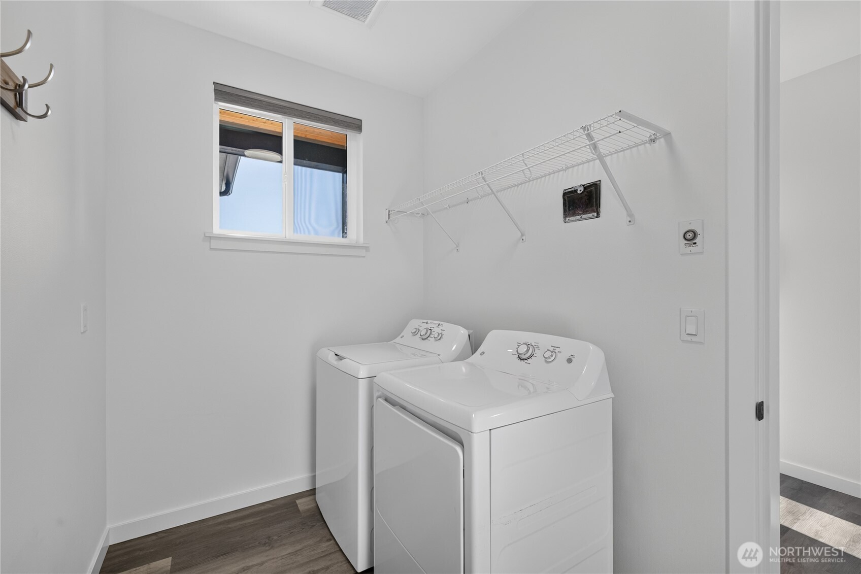 1907 Cay Way Property Photo 33
