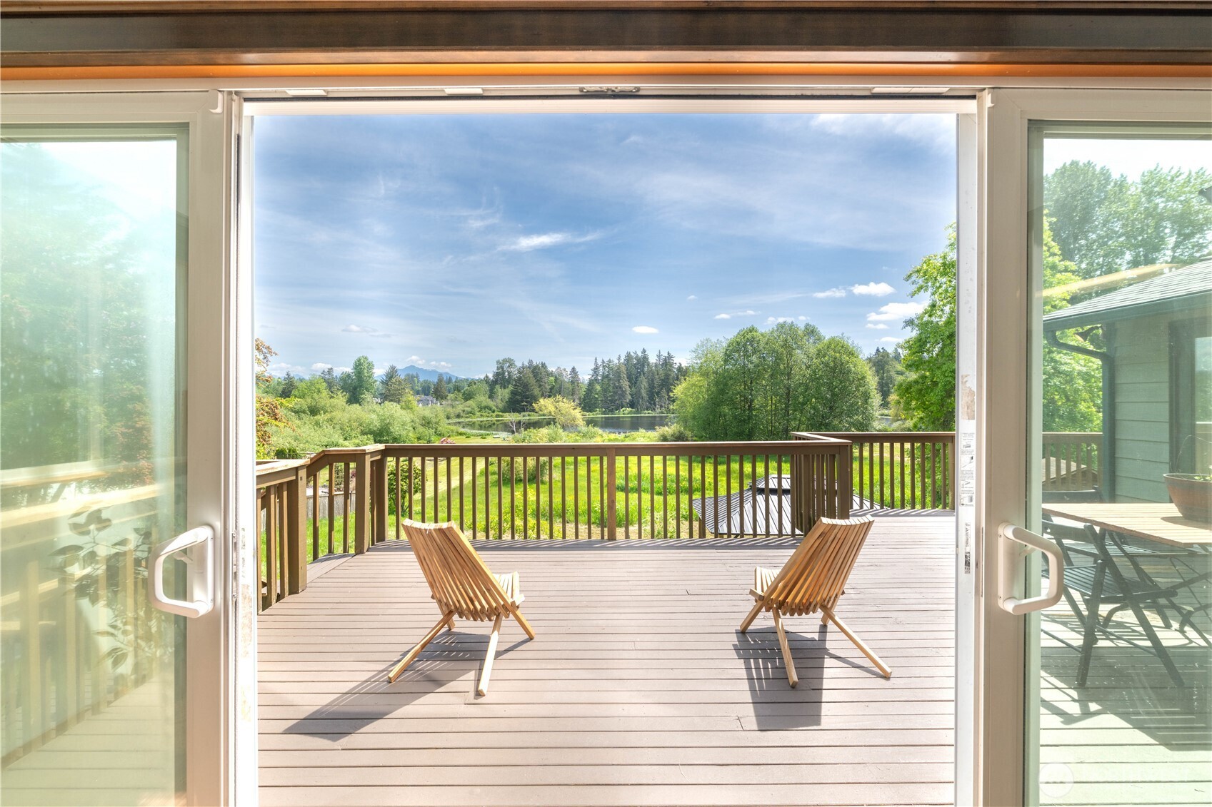 1109 S Davies Road Property Photo 8