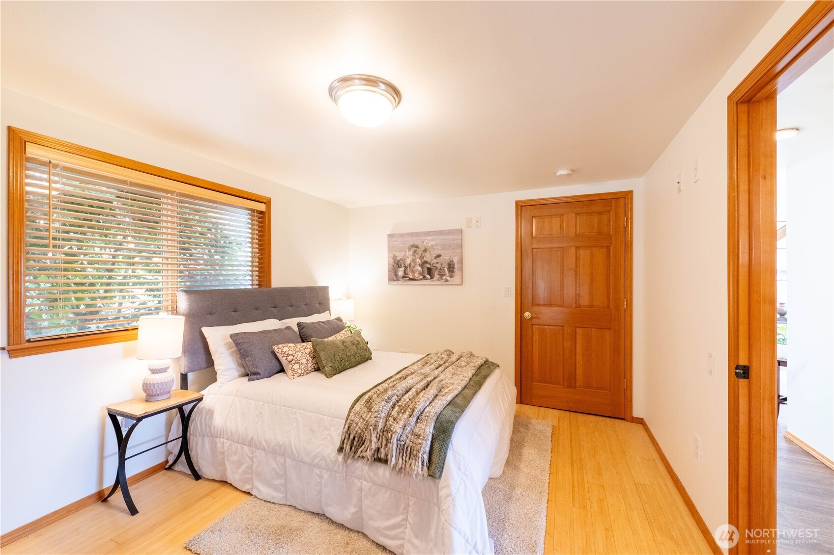 1109 S Davies Road Property Photo 17