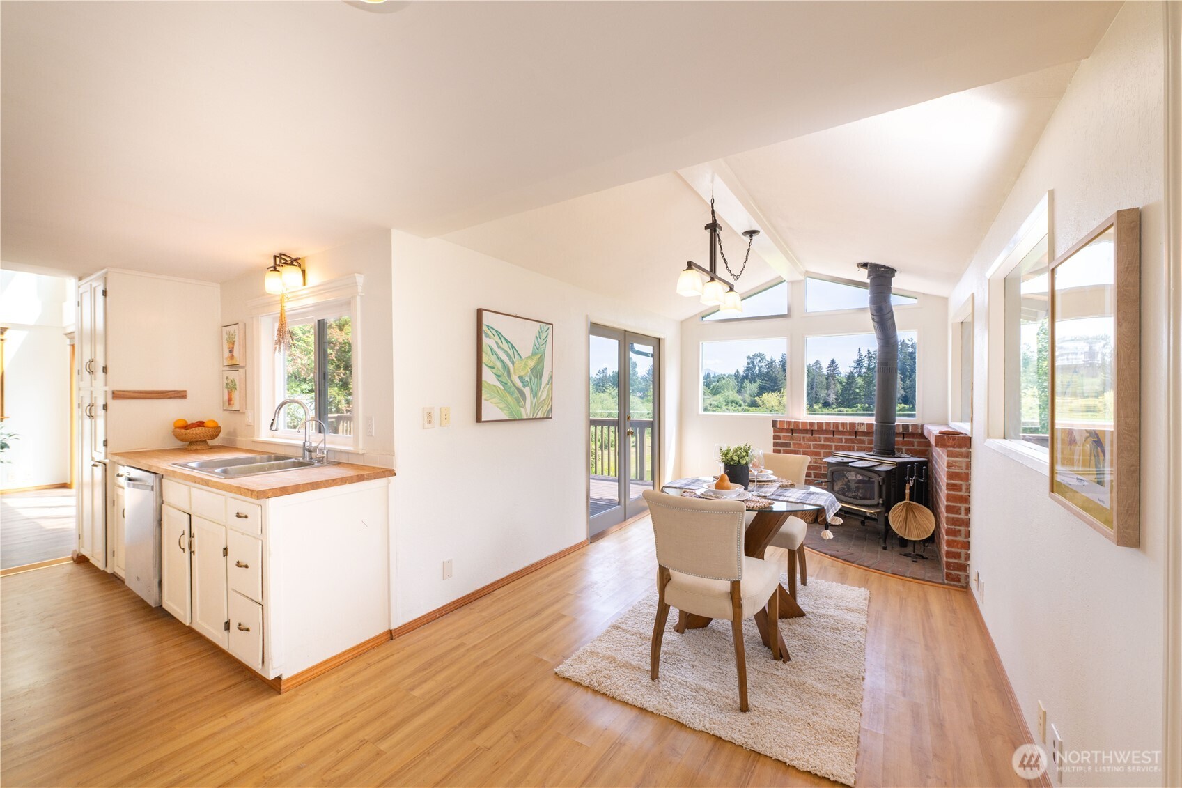 1109 S Davies Road Property Photo 20