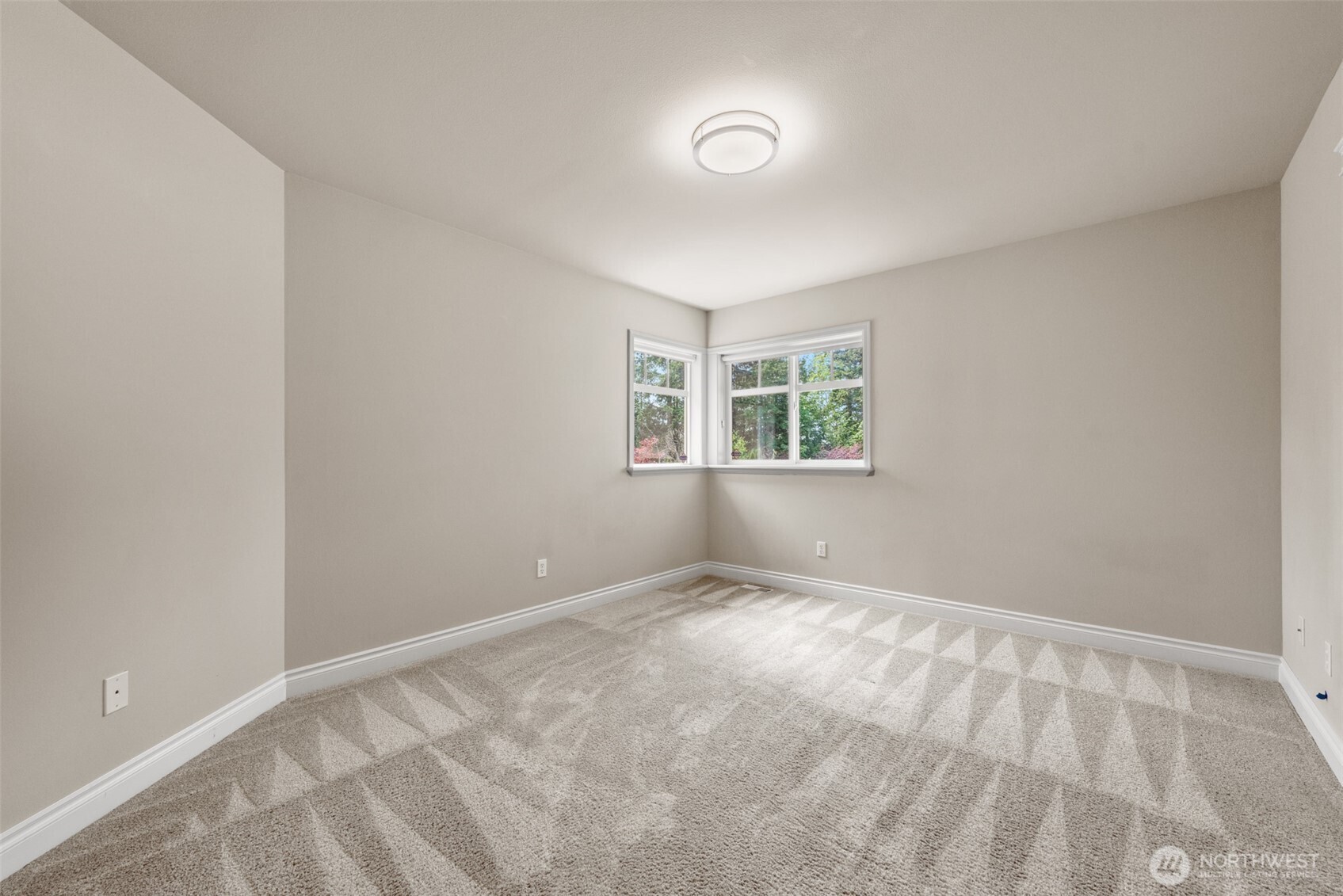 8816 140th Avenue Property Photo 23