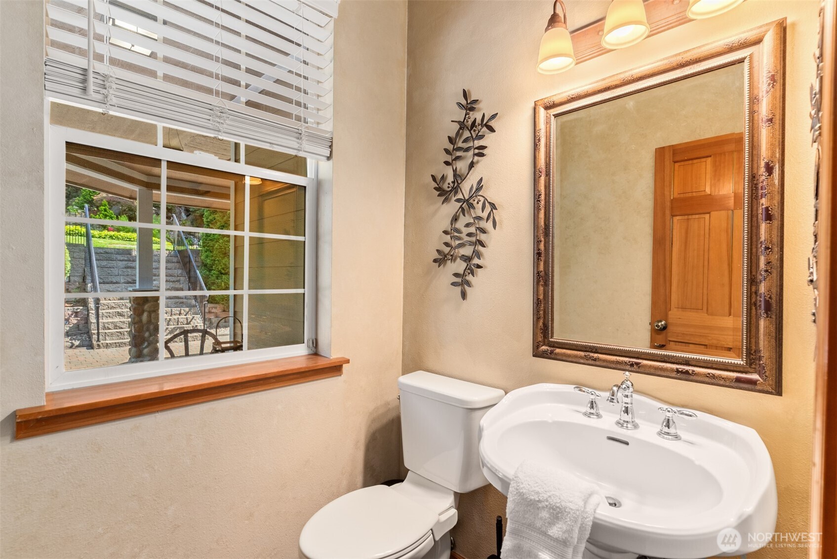 18806 101st Street Ct E Property Photo 13