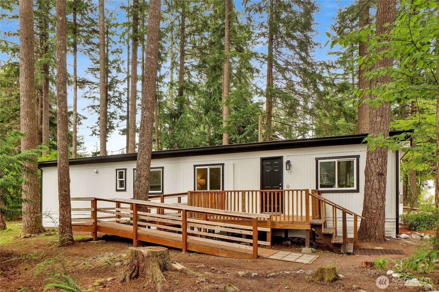 8558 Golden Valley Drive Property Photo 1
