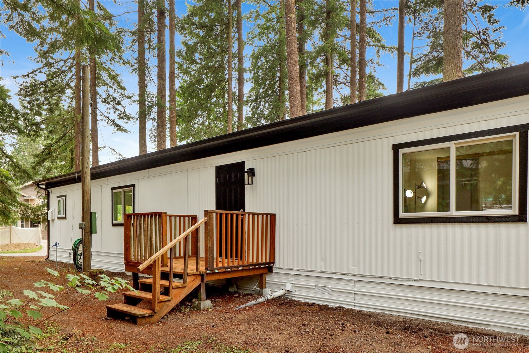 8558 Golden Valley Drive Property Photo 4