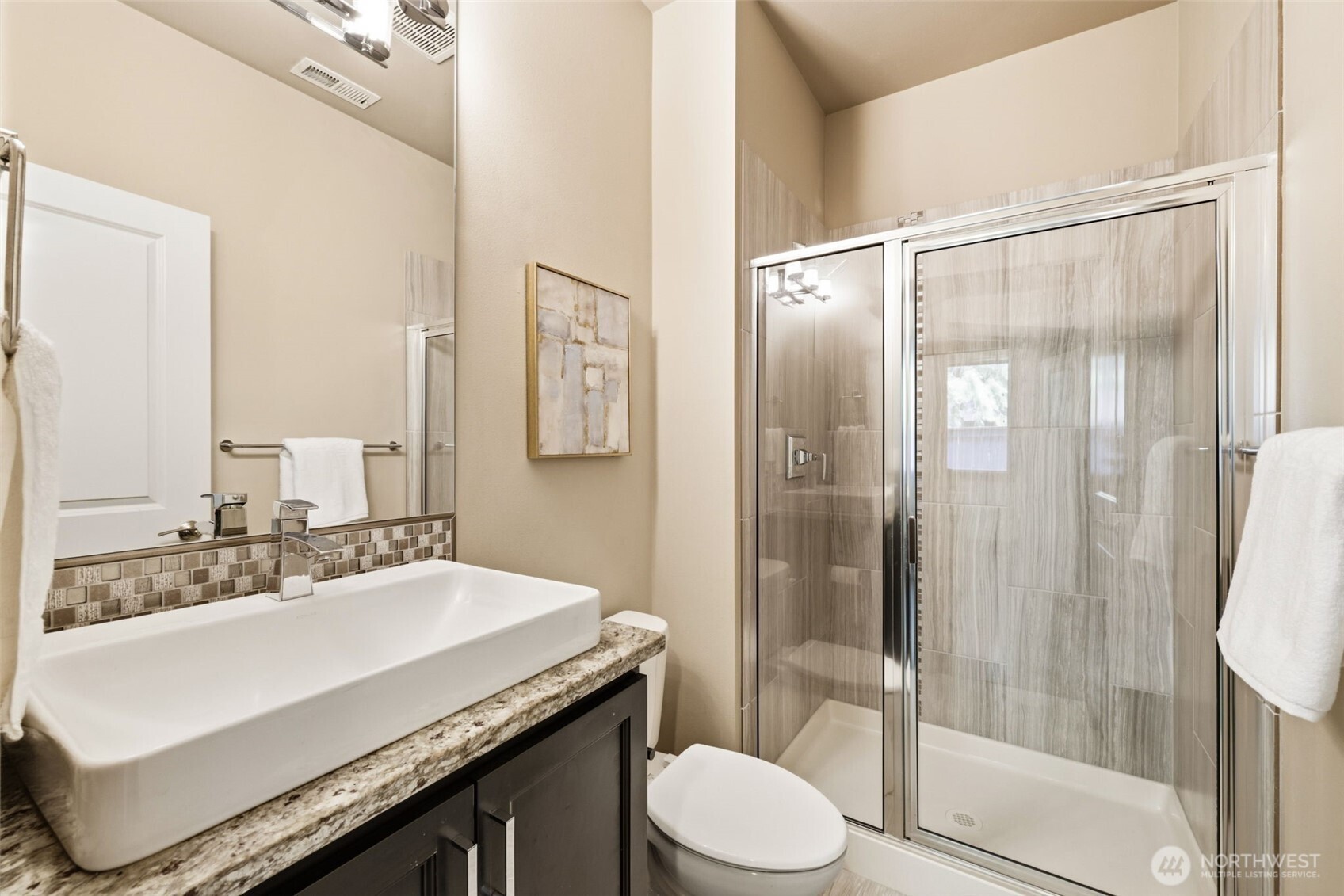 19311 Meridian Drive Property Photo 6
