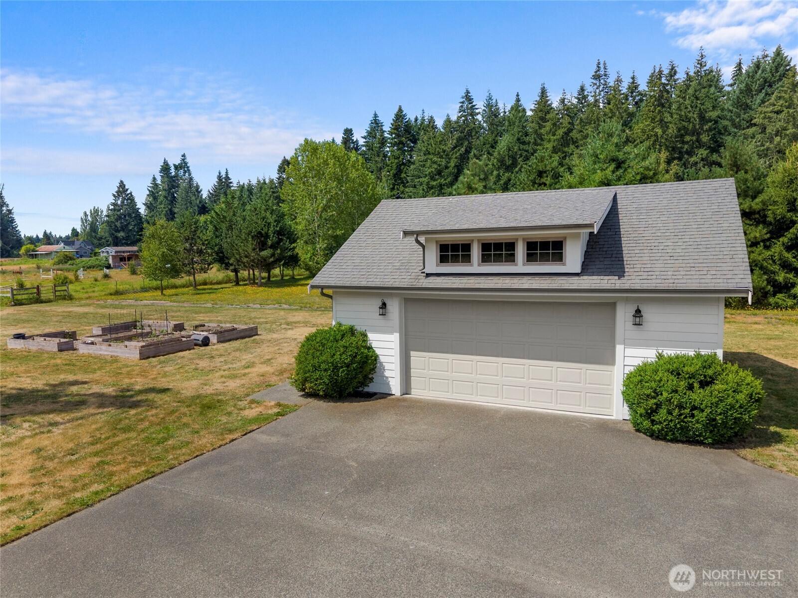 5542 Meadowood Lane Property Photo 35