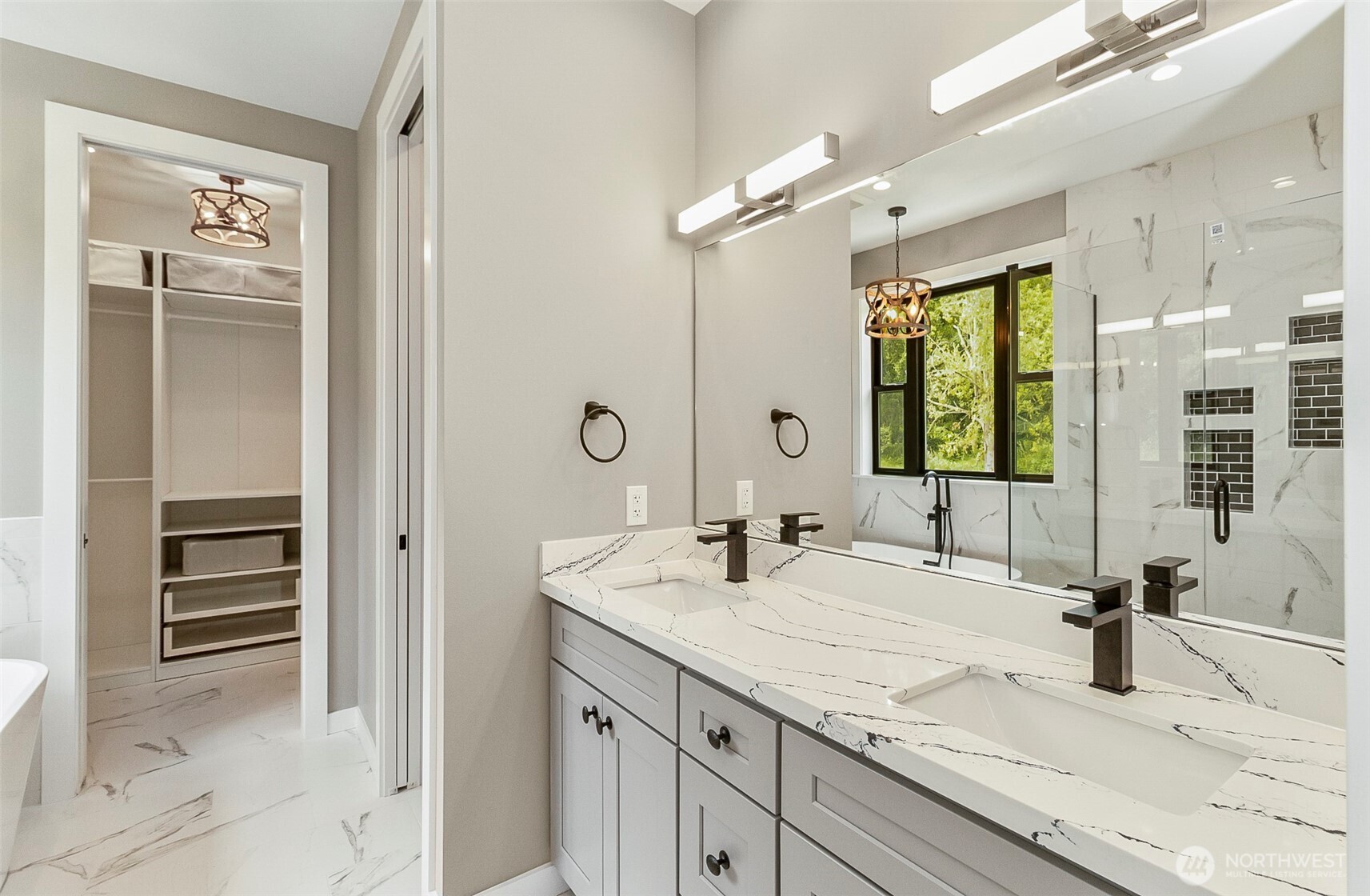 511 75th Avenue Property Photo 17