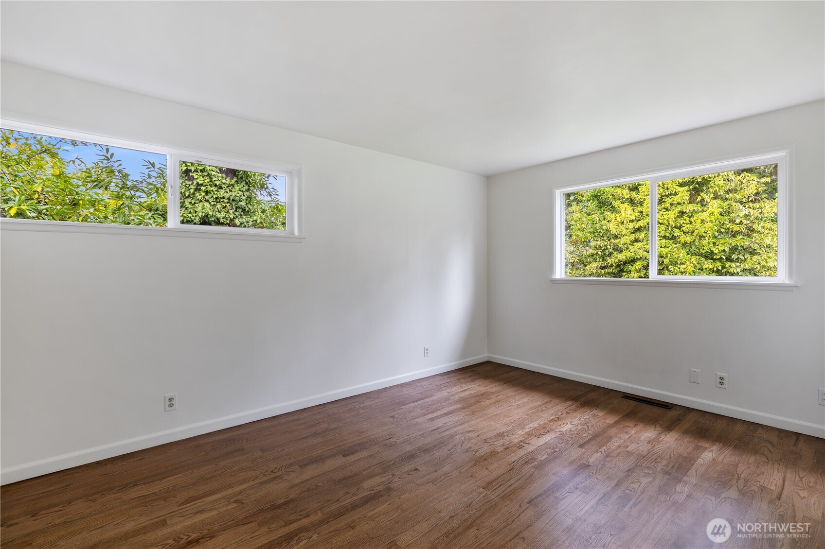 9125 Ne 21st Place Property Photo 14