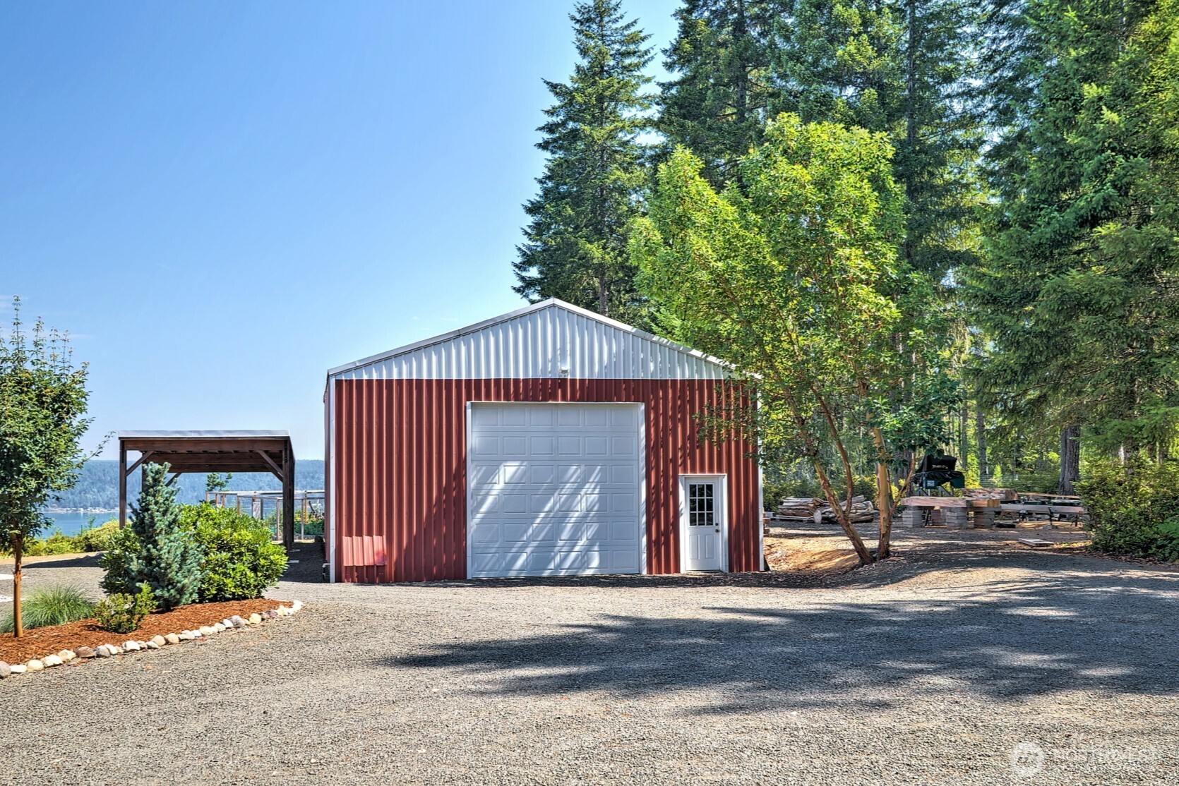 551 E Hyland Drive Property Photo 32