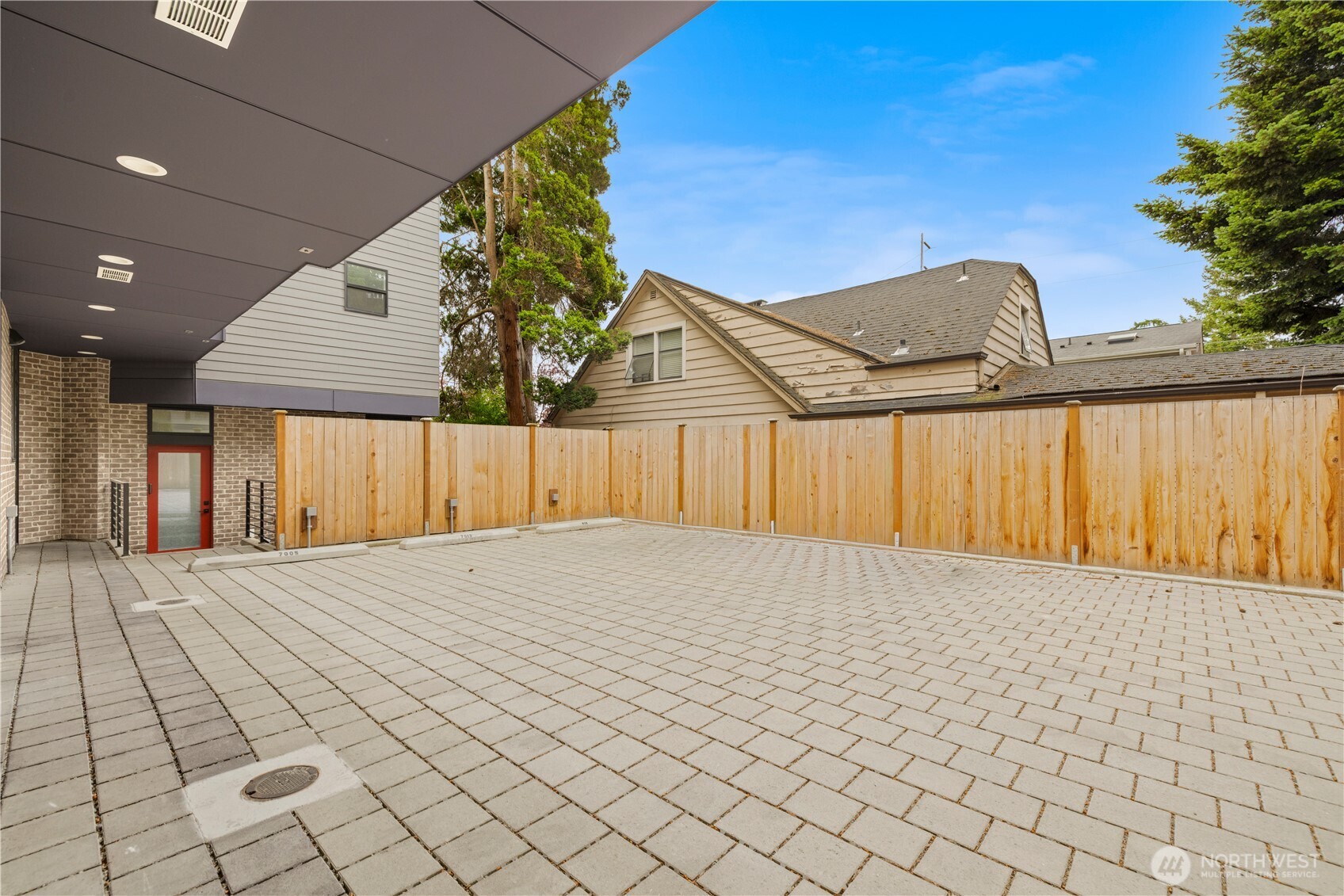 7009 9th Avenue Property Photo 27