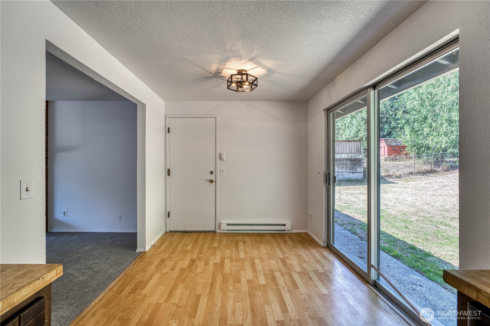 410 El Camino Drive Property Photo 12