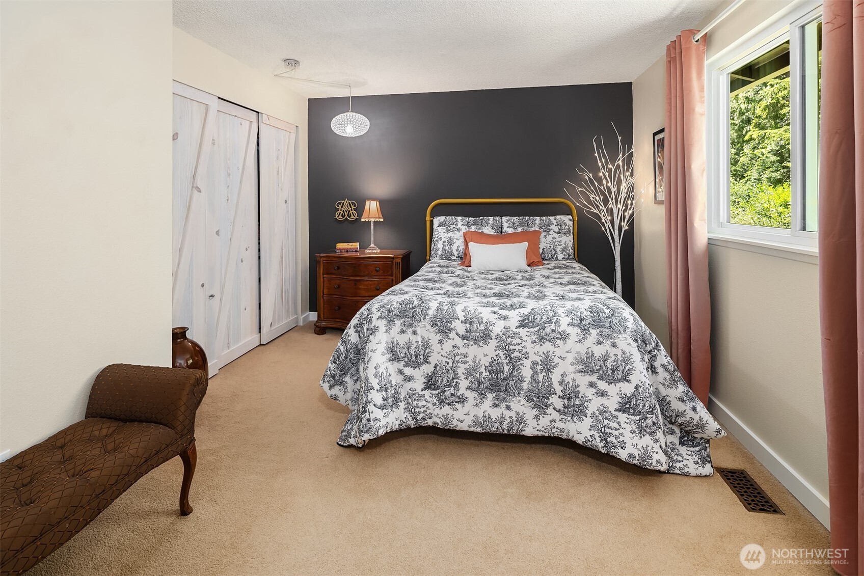 16409 29th Drive Property Photo 10