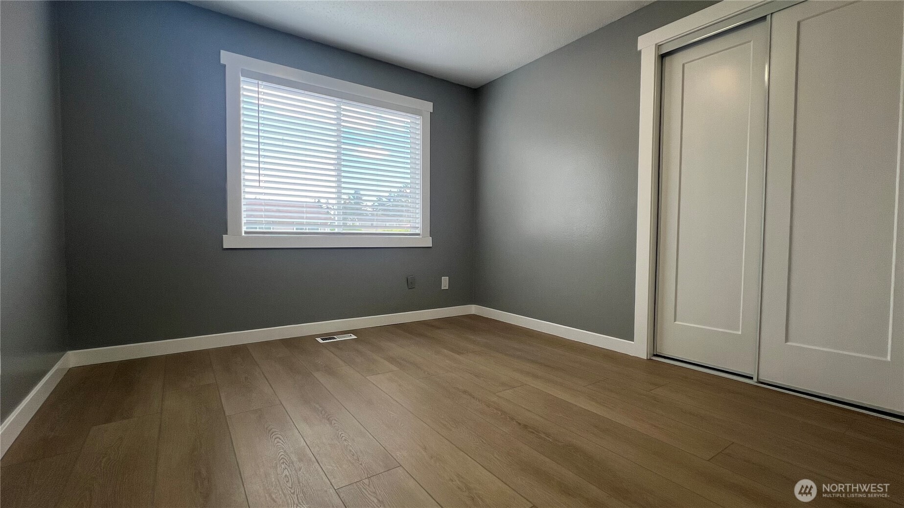 7643 S Ainsworth Avenue Property Photo 10