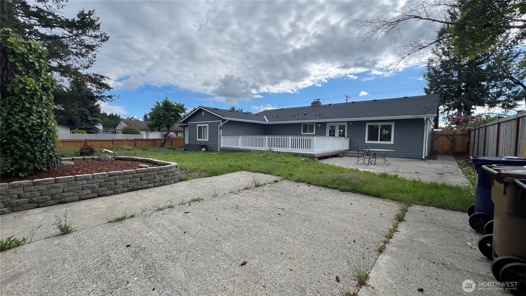 7643 S Ainsworth Avenue Property Photo 24