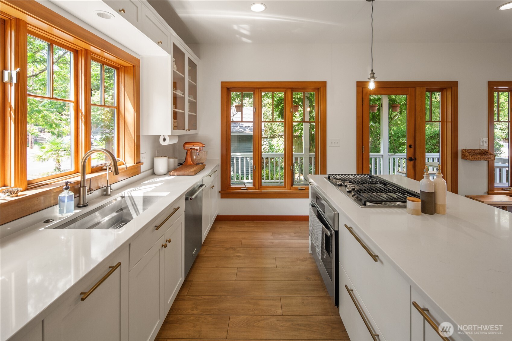 164 Mcgraw Street Property Photo 12