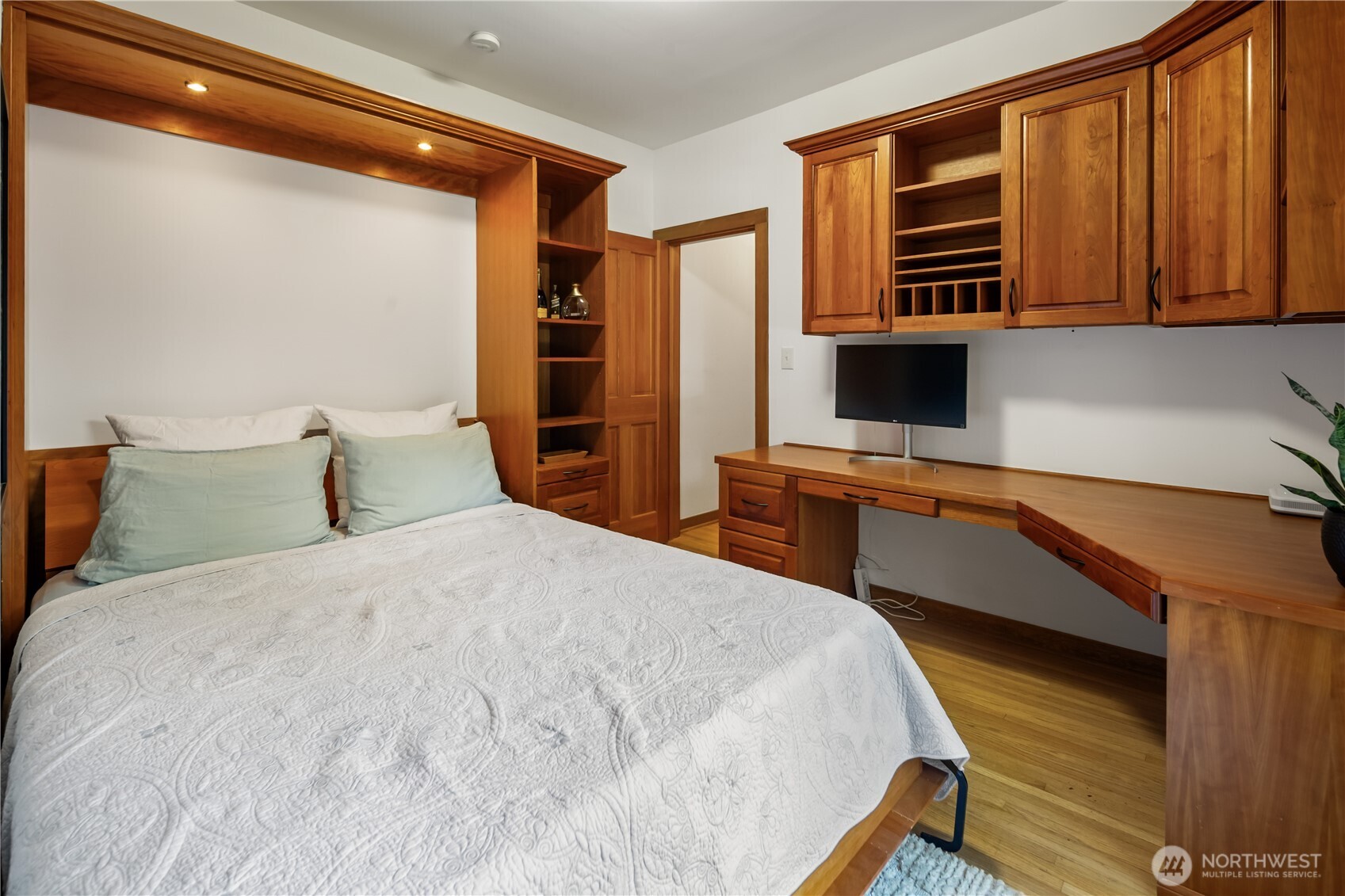 164 Mcgraw Street Property Photo 19